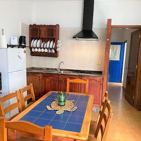 Casa Los Juanes Caleta de Sebo Eksteriør billede